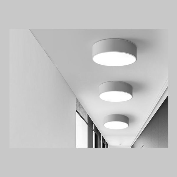 round ceiling lamp